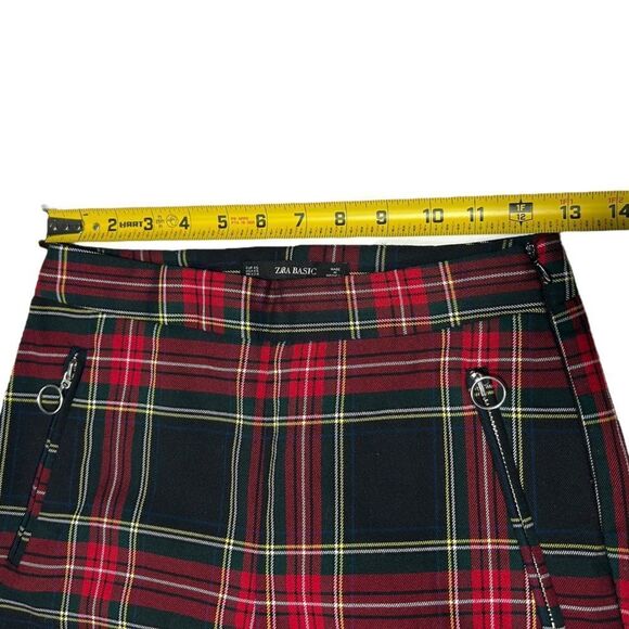 J. Crew & Zara Basics Red and Black Tartan Plaid Turtleneck Matching Ankle Pants - Picture 8 of 12